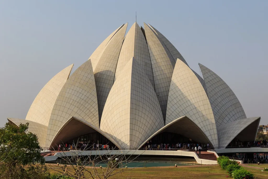 Lotus Temple in New Delhi 03-2016
