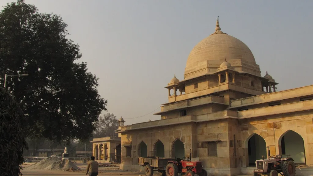 Kailash Bhavan, the main building of Chandra Shekhar Azad University of Agriculture and Technology, Kanpur