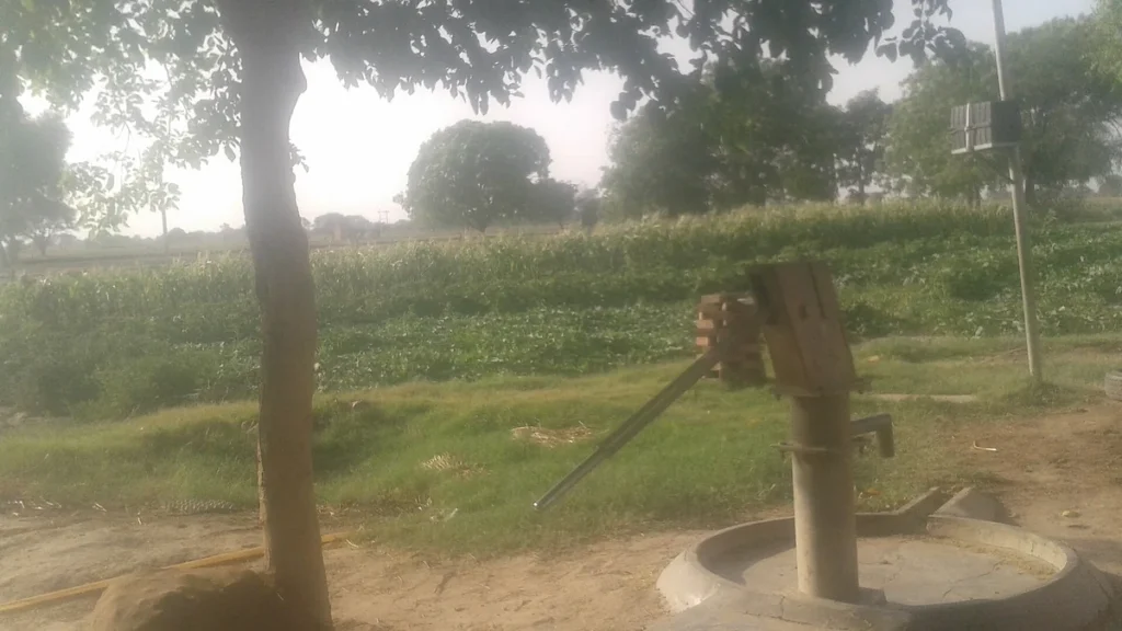 Hand pump drawing groundwater in a village in Uttar Pradesh