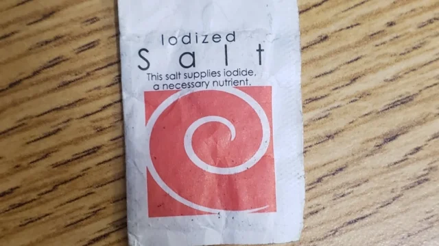 A packet of iodised salt