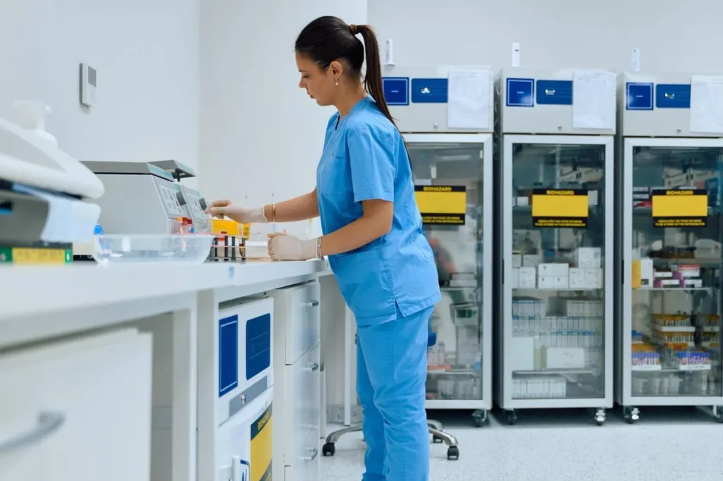 A clinical pathology laboratory in Navi Mumbai, where allied health professionals work