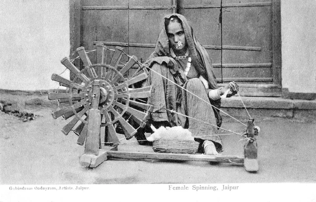 Female-spinning-jaipur