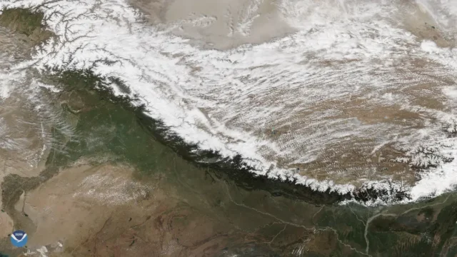 NOAA-20 Shows Snowpack Within The Himalayas (NESDIS 2020-04-02)