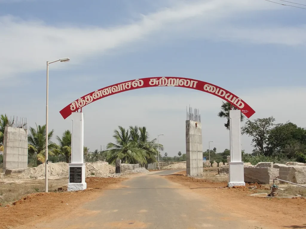 A aesthetic entrance in Sittanavasal