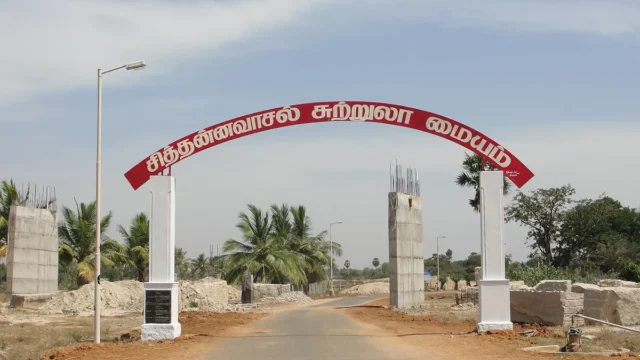 A aesthetic entrance in Sittanavasal