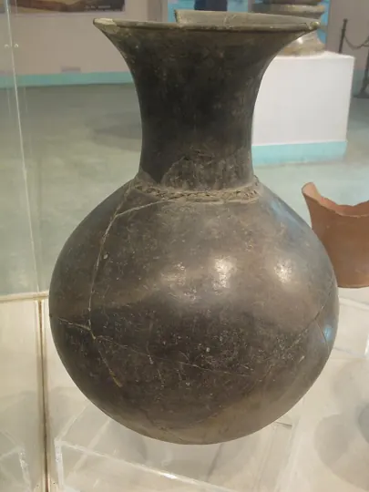 Black burnished pot from Burzahom, Kashmir, Neolithic, about 2700 BCE