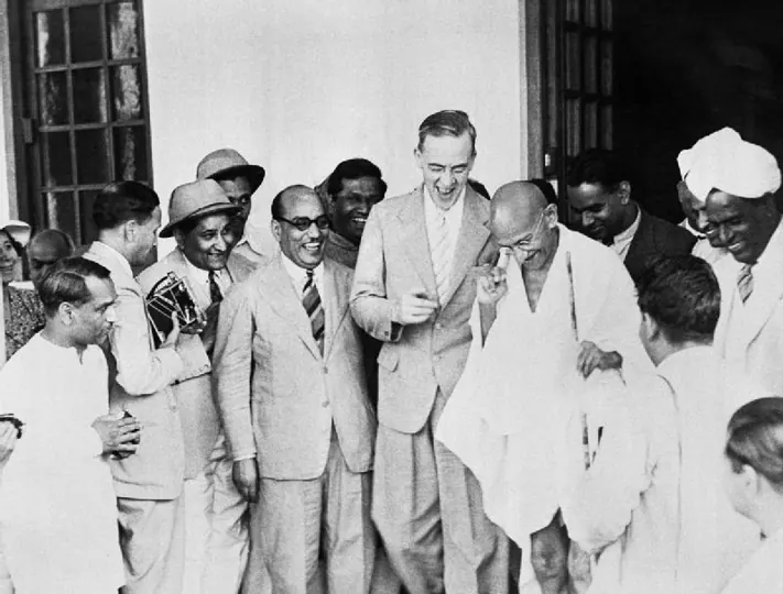 Sir Stafford Cripps with Gandhi at Birla House, Delhi, April 1942