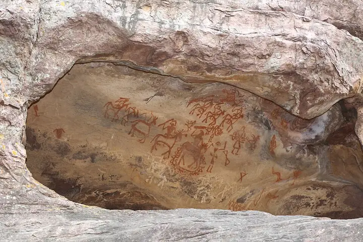 Mesolithic rock painting, Bhimbetka