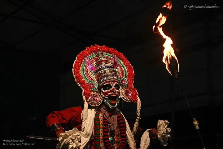 Mudiyettu, Kerala (ICH 2010)
