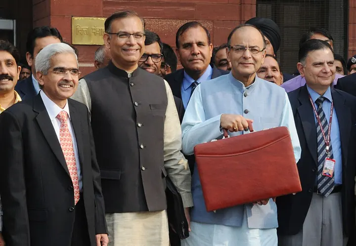 The Finance Minister leaves North Block with the Budget briefcase, 29 February 2016