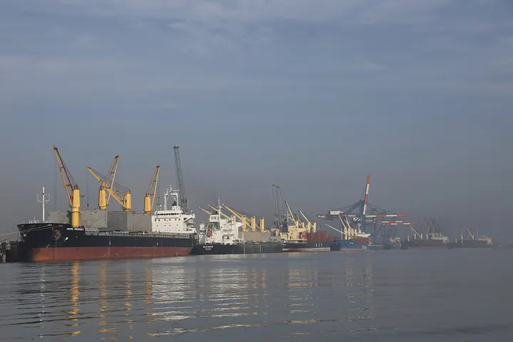 Port of (Deendayal Port), Gujarat